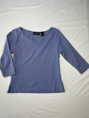 Vintage Y2K New York & Company Purple Top Small 3/4 Sleeve Minimalist Fitted Tee